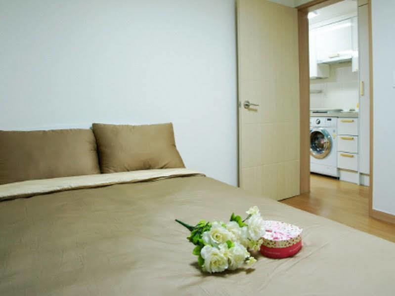 Jungmun Yegreen Residence Hotel Seogwipo Esterno foto